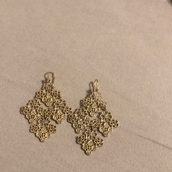 Stella & Dot Jewelry - Gold color drop earring Stella & Dot Jewelry - Gold color drop earring